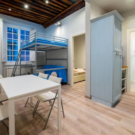 La Perla Marina Genova