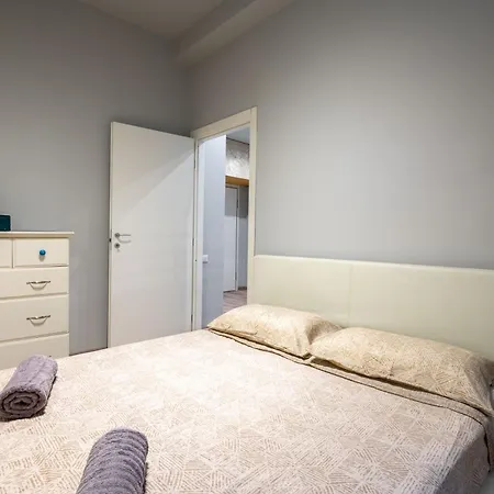 La Perla Marina Apartment Genua