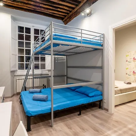 Apartment La Perla Marina Genua